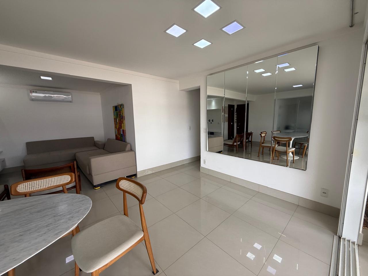 PALCO VACA BRAVA! 03 suítes, lavabo, sala com varanda, 120m² e 2 gar. Andar baixo e lazer completo.