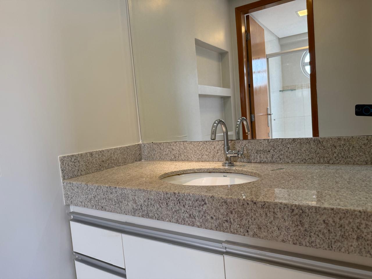 L’ESSENCE BUENO NA T-59 COM T-36, SETOR BUENO! MODIFICADO PARA 02 SUÍTES, LAVABO, ARMÁRIOS, 92,58m².